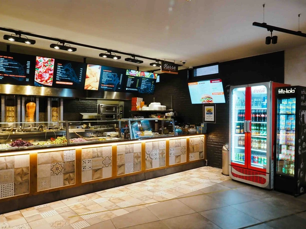 Grillhaus Akin counter