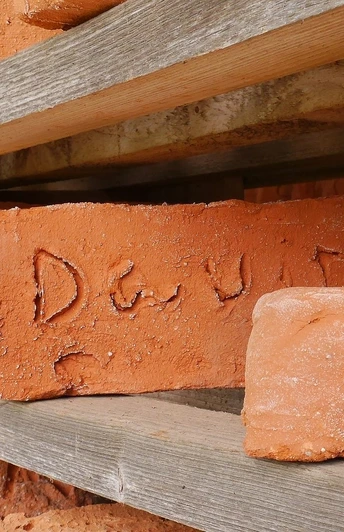 Ziegelherstellung im LWL-Museum Ziegelei Lage nahe Holzhausen-Sylbach