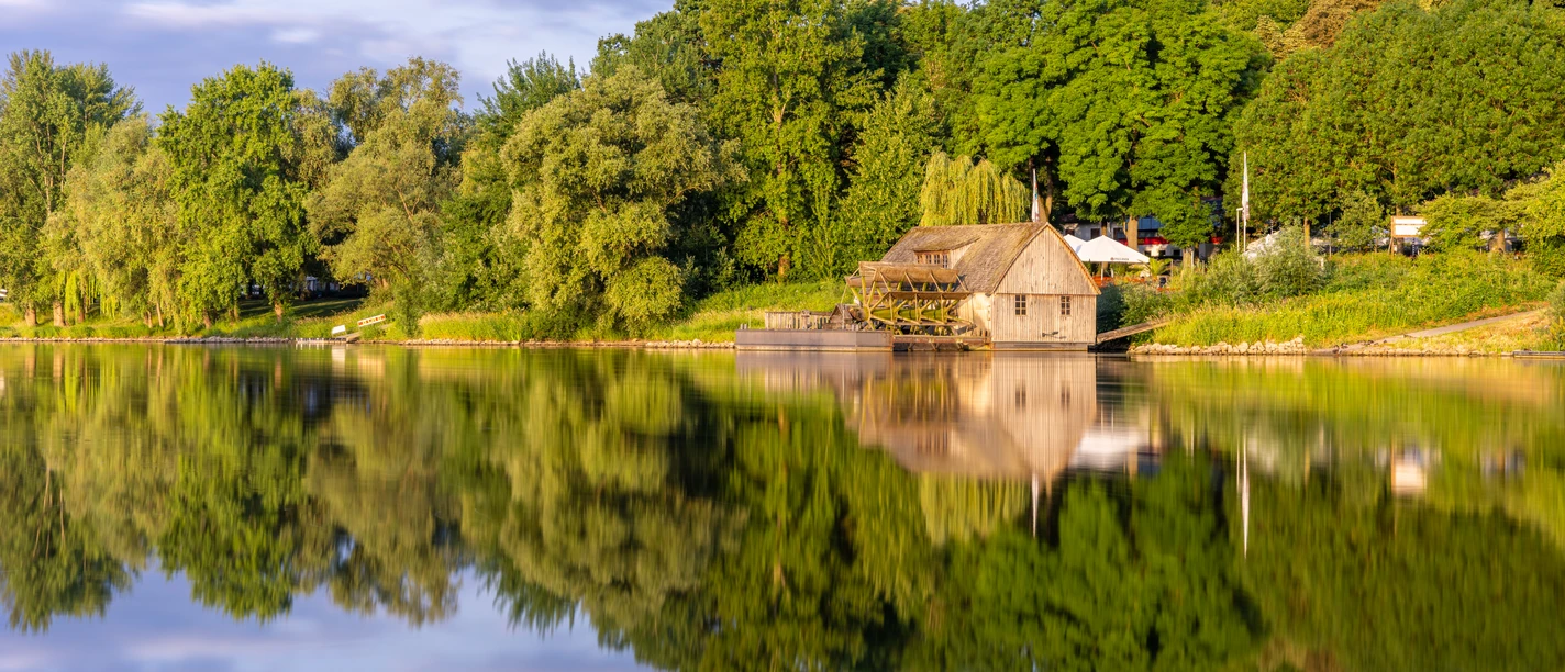 Minden-Schiffmühle-Teutoburger-Wald-Tourismus-Patrick-Gawandtka-003-CC-BY-SA.jpg Minden - Schiffmühle