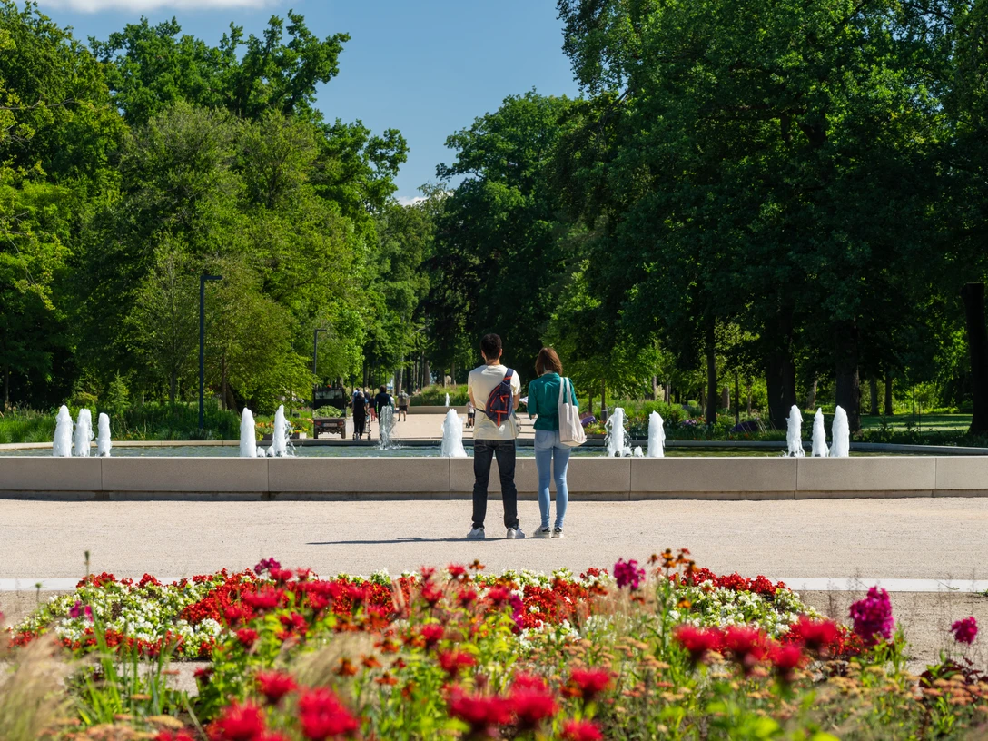 BadLippspringe-Landesgartenschau-Teutoburger-Wald-Tourismus-Patrick-Gawandtka-031-CC-BY-SA.jpg Bad Lippspringe - Gartenschau