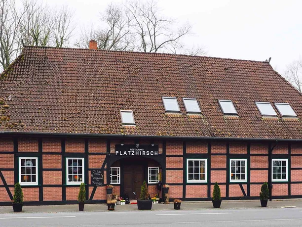 Platzhirsch Restaurant Aussenansicht