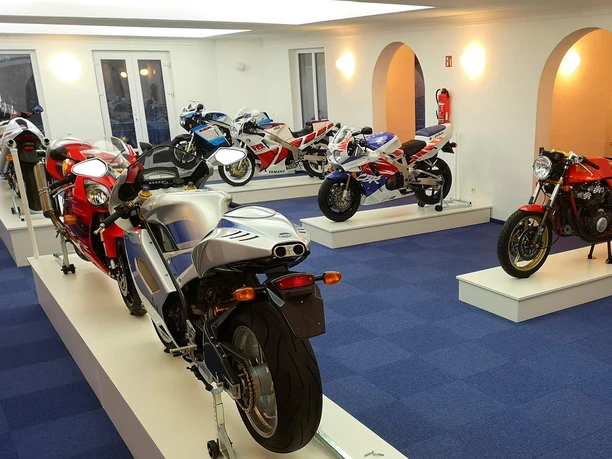 Motorräder im Motorradmuseum Motorcycles in the motorcycle museum