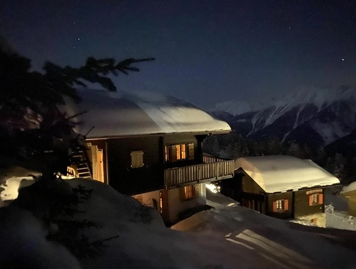 7522E0AB-4DE2-4189-AB0F-8F9BF14009CF