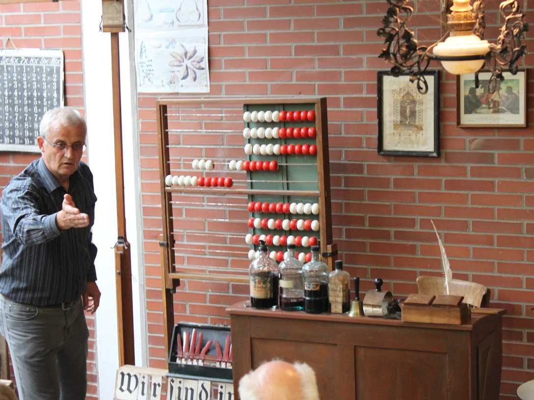 Schulmuseum Büren Schulmuseum Büren