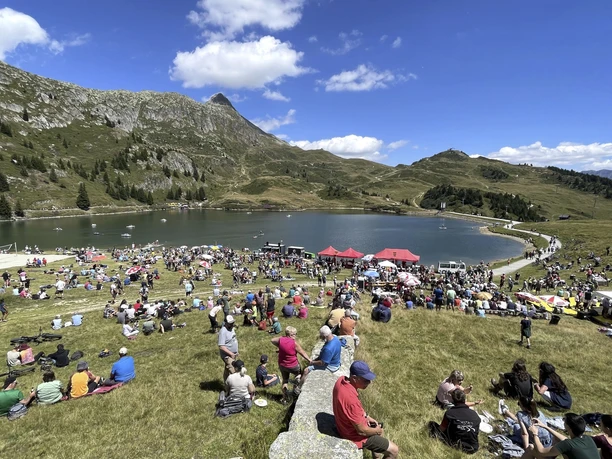 Seefest beim Bettmersee, Bettmeralp - Aletsch Arena Seefest beim Bettmersee, Bettmeralp - Aletsch Arena