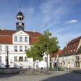 Rathaus auf dem Marktplatz in Bad Düben - Architektur in der Region Leipzig Rathaus auf dem Marktplatz in Bad Düben im Sonnenlicht