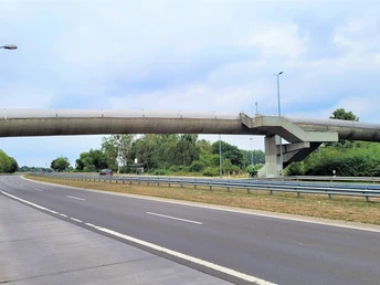 Designerbrücke Teichbreite