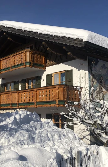 Ferienwohnungen, Landhaus Elisabeth, Krün