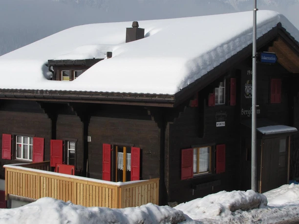 Aussenansicht Winter 3.jpg
