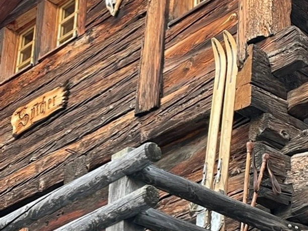 2 Aussen Ski.jpg