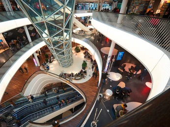 myZeil detlefovermanncom 2OD2534 1 ECE Marketplaces GmbH Co KG