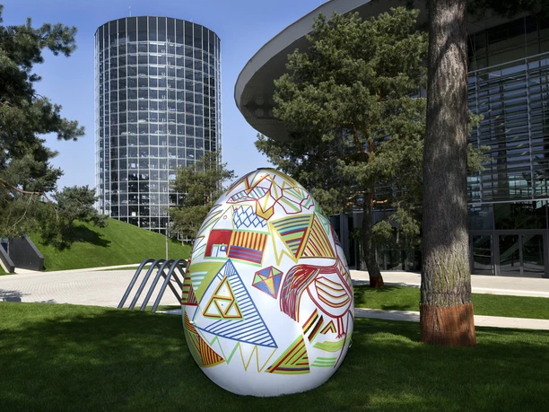 Ostereier im Park der Autostadt