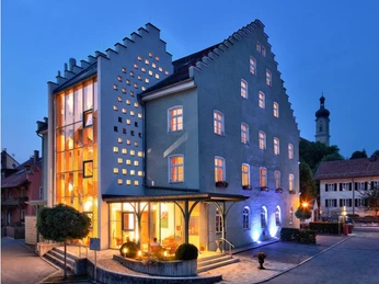 Galerie die Blaue Burg aussen.JPG