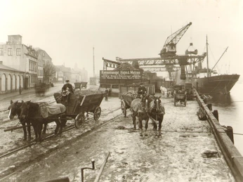 Löschen am Kohlebunker um 1925