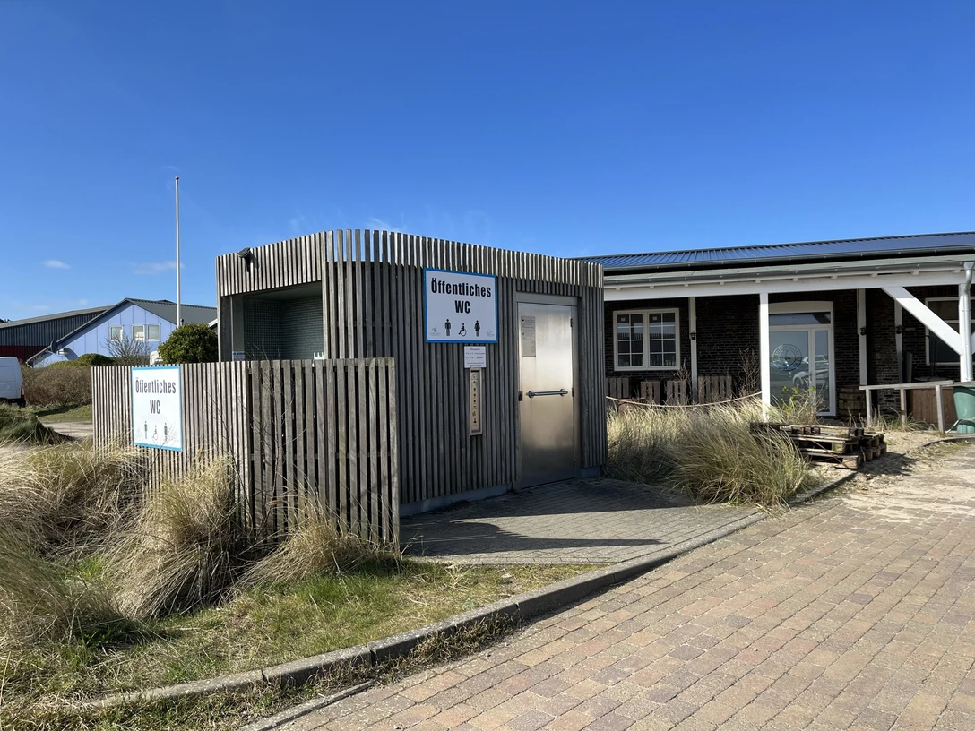 Toilette am Rantumer Hafen