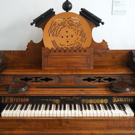 MMM-koenigslutter-harmonium-beate-ziehres-zeitorte.jpg