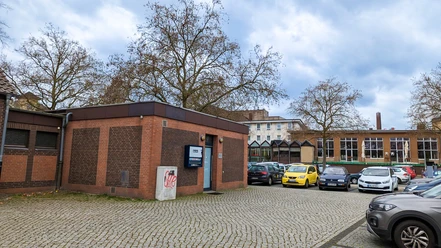 Öffentliche Toilette am Schützenplatz in Peine