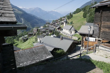 Dorfführung Betten-Dorf mit Edelbert Mattig, Aletsch Arena