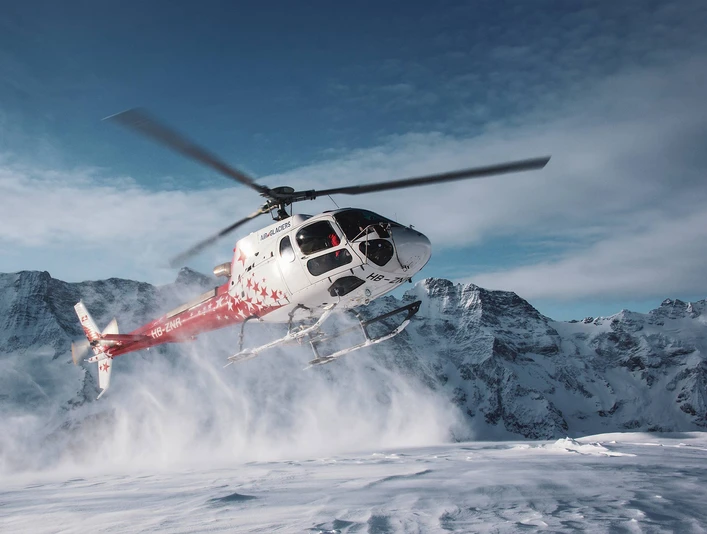 air-glaciers-helikopter-scheee-berge.jpg