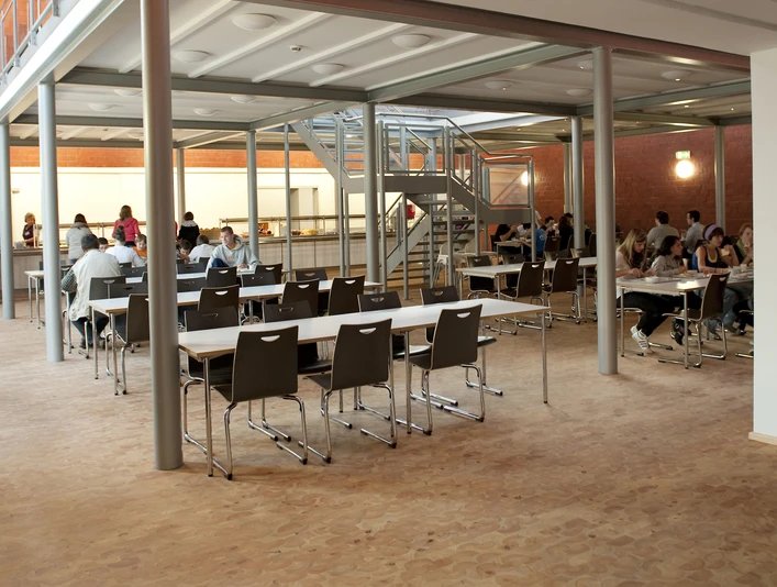 jugendherberge-wolfsburg-speisesaal