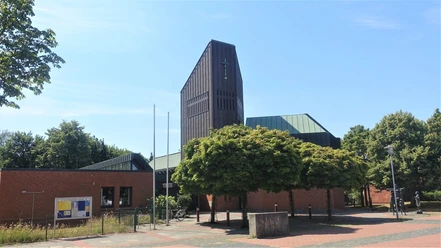Kirchenzentrum der Emmauskirche