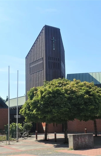 Kirchenzentrum der Emmauskirche