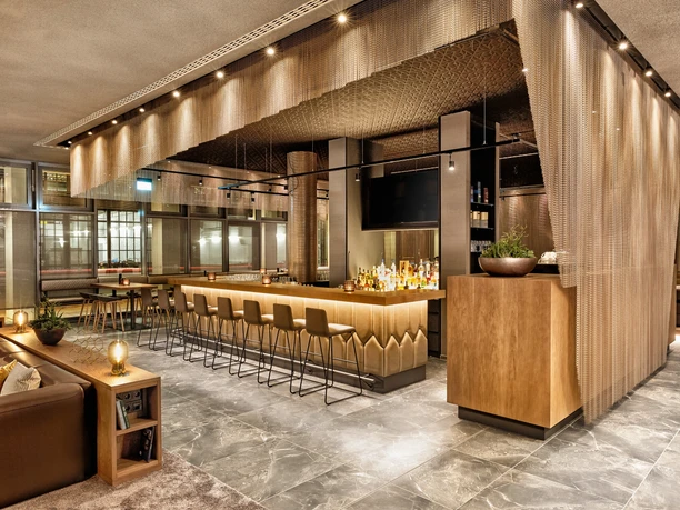 Bar of the conference hotel HYPERION Hotel Leipzig | Leipzig Convention Bureau Bar of the conference hotel HYPERION Hotel Leipzig – presented by Leipzig Convention Bureau