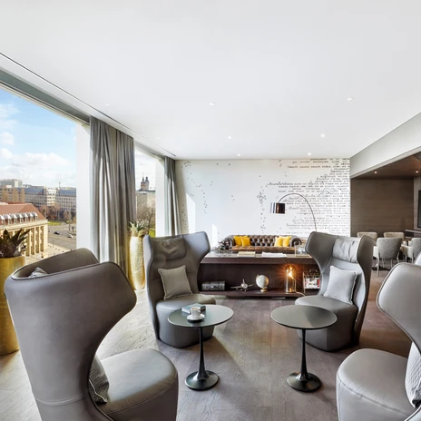 Executive Lounge im Tagungshotel HYPERION Hotel Leipzig | Leipzig Convention Bureau Executive Lounge im Tagungshotel HYPERION Hotel Leipzig – präsentiert vom Leipzig Convention Bureau