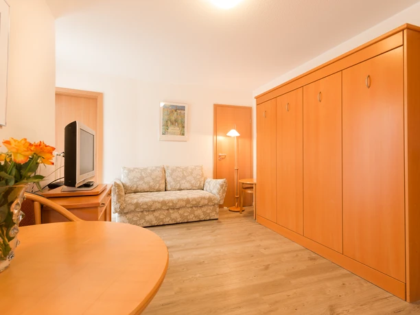 Ferienwohnung-Strandlaeufer-Haus-Bracht-Juist.jpg Ferienwohnung-Strandlaeufer-Haus-Bracht-Juist