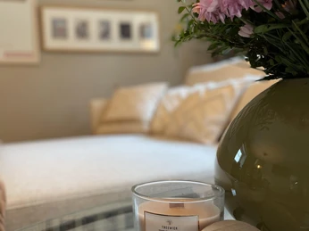 C5F1C2ED-813B-4FB2-A964-C7E40A4DCDAA