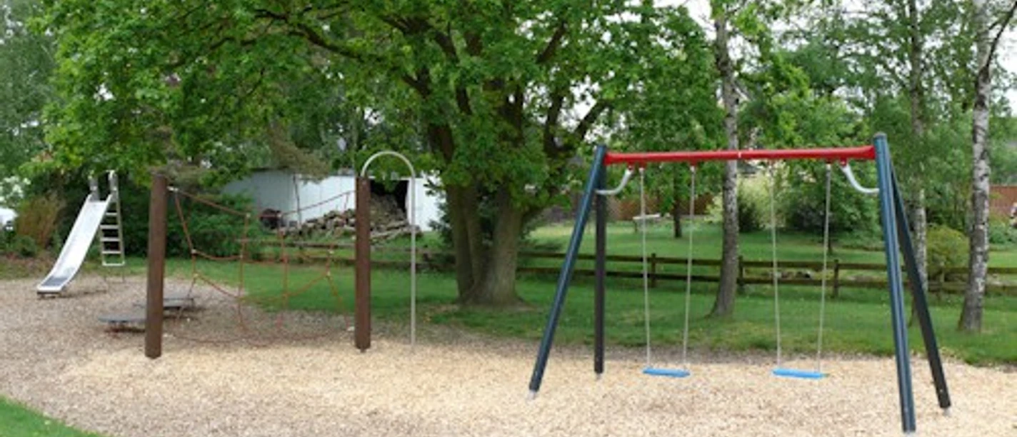spielplatz-sandfuhrenweg-in-celle_1357891688558.jpg