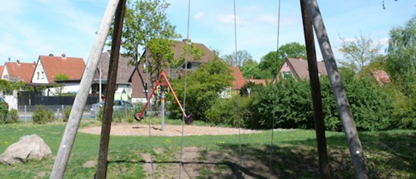 spielplatz-gerhard-kamm-strasse-in-celle_1357896230770.jpg