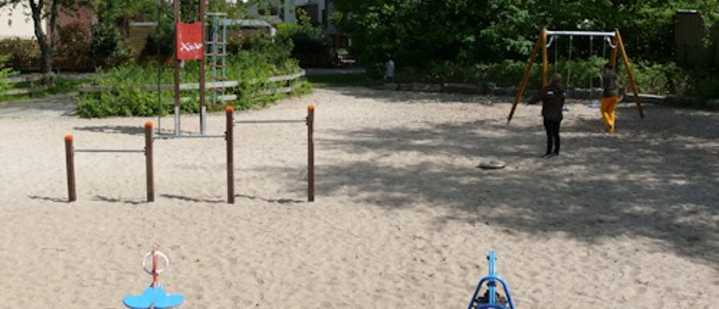 spielplatz-landstallmeisterring-in-celle_1357895915546.jpg