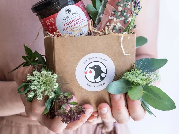 Gift box of the Leipzig delicatessen manufacturer Kern & Stein as a give away | Leipzig Convention Bureau Gift box of the Leipzig delicatessen manufacturer Kern & Stein – presented by Leipzig Convention Bureau