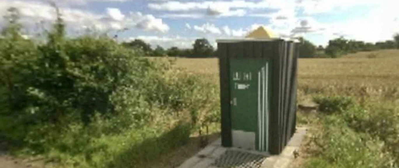 WC-Langbro_2C,_Ullerup-Blans