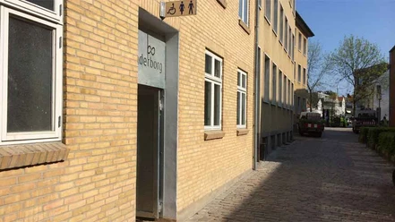 WC-Lille_Rådhusgade_10,_Sønderborg