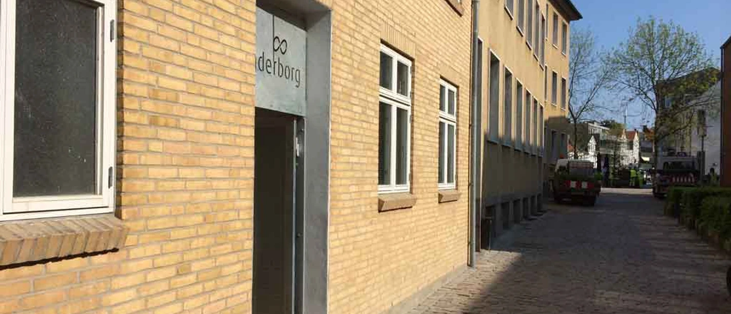 WC-Lille_Rådhusgade_10,_Sønderborg