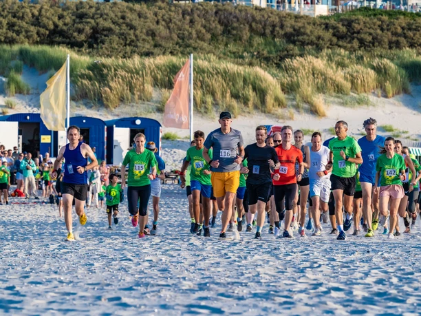 Insellauf-Juist.jpg Strandsport auf Juist