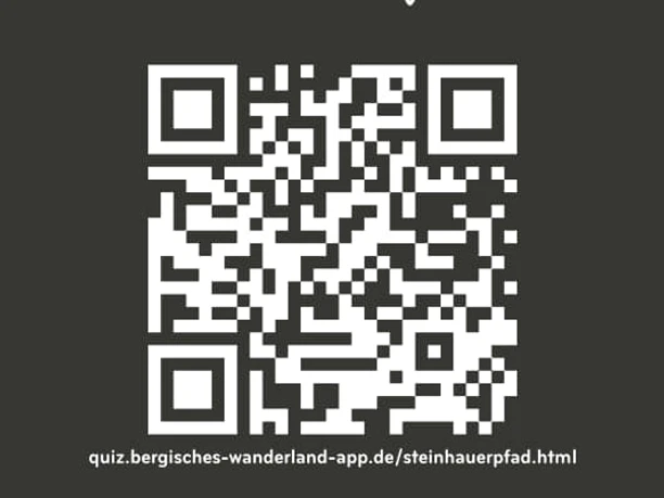 Streifzug-Quiz Steinhauerpfad QR-Code für das Streifzug-Quiz im Bergischen Wanderland mit Jubiläumslogo "10 Jahre".