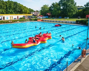 20220905 Freibad Jever - R Ganske 077.jpg