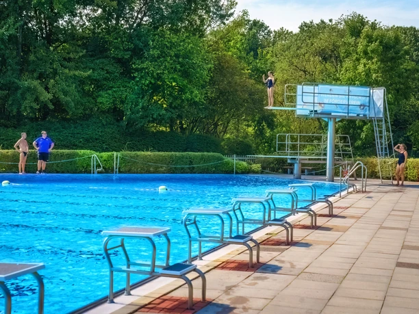 20220905 Freibad Jever - R Ganske 021.jpg