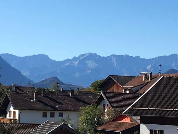 Blick auf die Zugspitze von der Ferienwohnung
