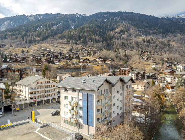 Romantika-Fiesch-Aussenansicht-2