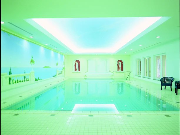 Schwimmbad Hotel Roshop