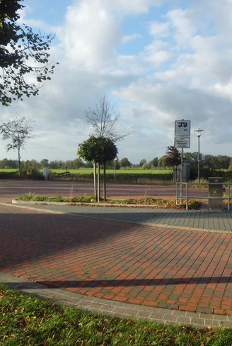 Wohnmobilstellplatz "Am Hochzeitsbahnhof"