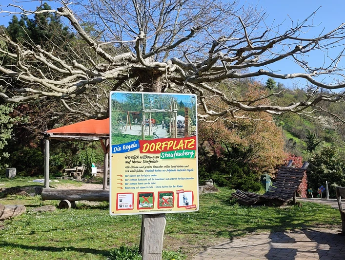 Gernsbach Staufenberg Dorfplatz Treffpunkt