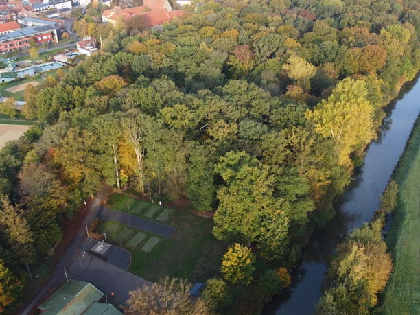 Wohnmobilstellplatz auf der Haseinsel Wohnmobilstellplatz auf der Haseinsel