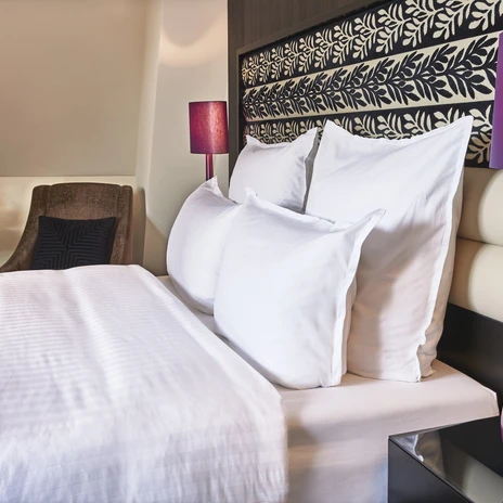 Conference hotel Steigenberger Icon Grandhotel Handelshof | Leipzig Convention Bureau Hotel room at the conference hotel Steigenberger Icon Grandhotel Handelshof - presented by Leipzig Convention Bureau