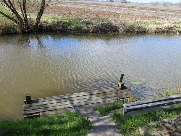 Kanuanleger Straßdeich Ihlienworth