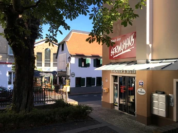 Haus der Springmaus - Eingang